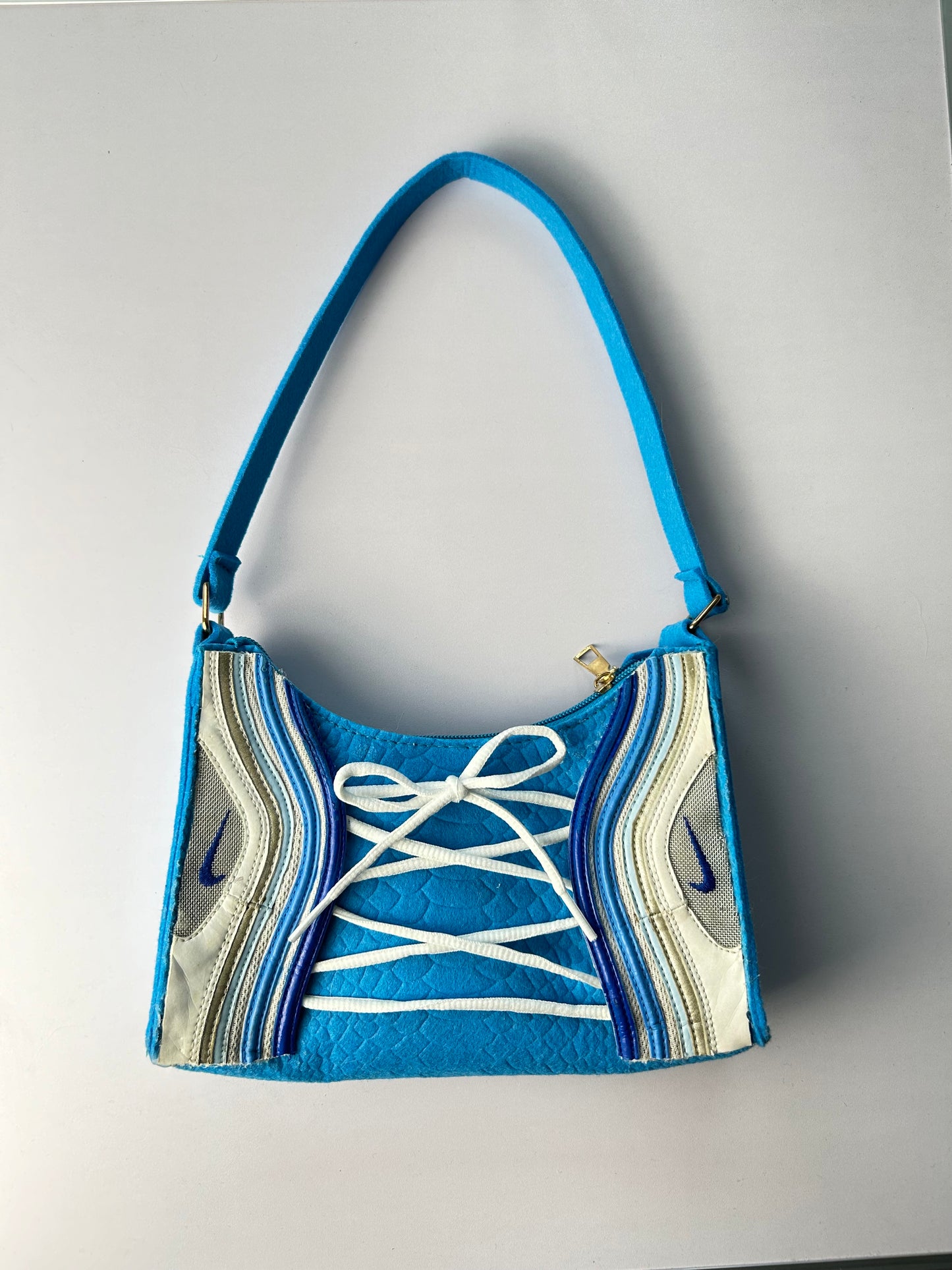 UPCYCLED SHOE BAG
