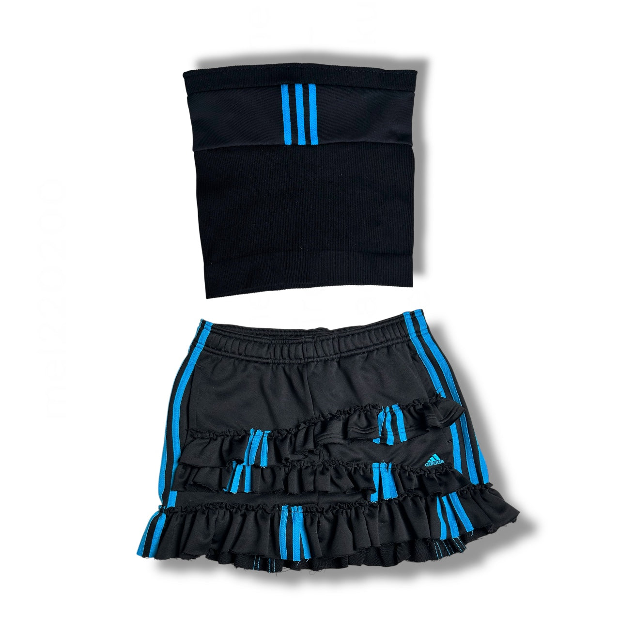 UPCYCLED BANDEAU TOP BLUE STRIPES