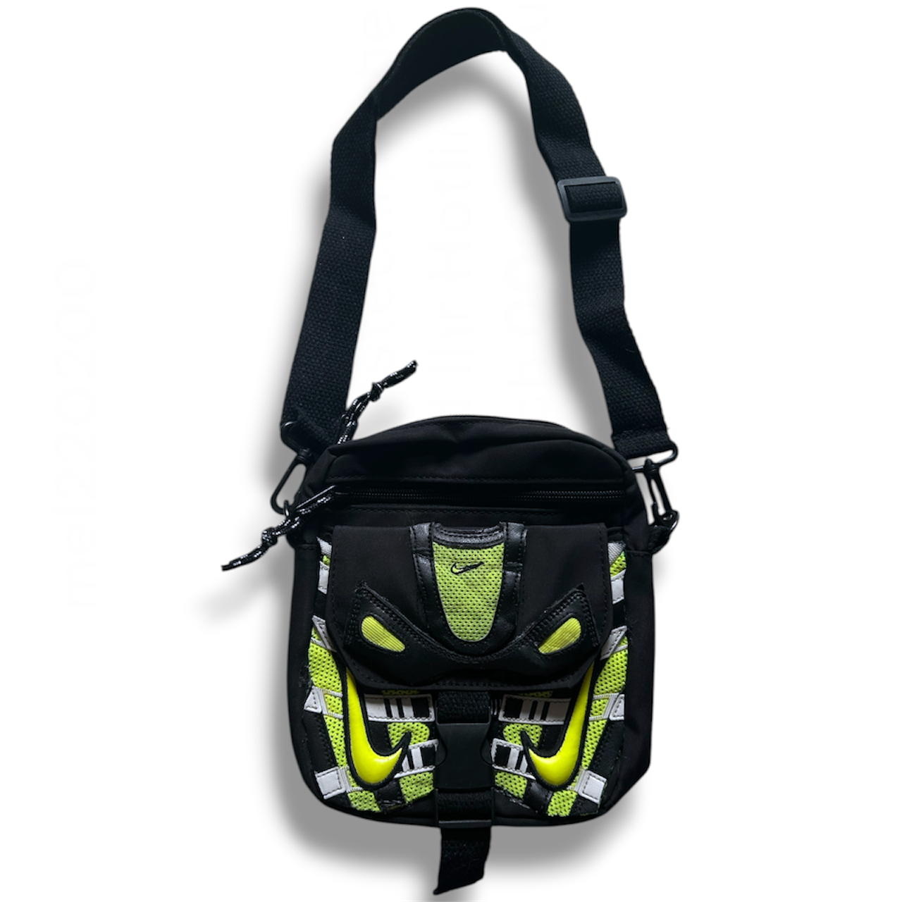 UPCYCLED P6000 BAG