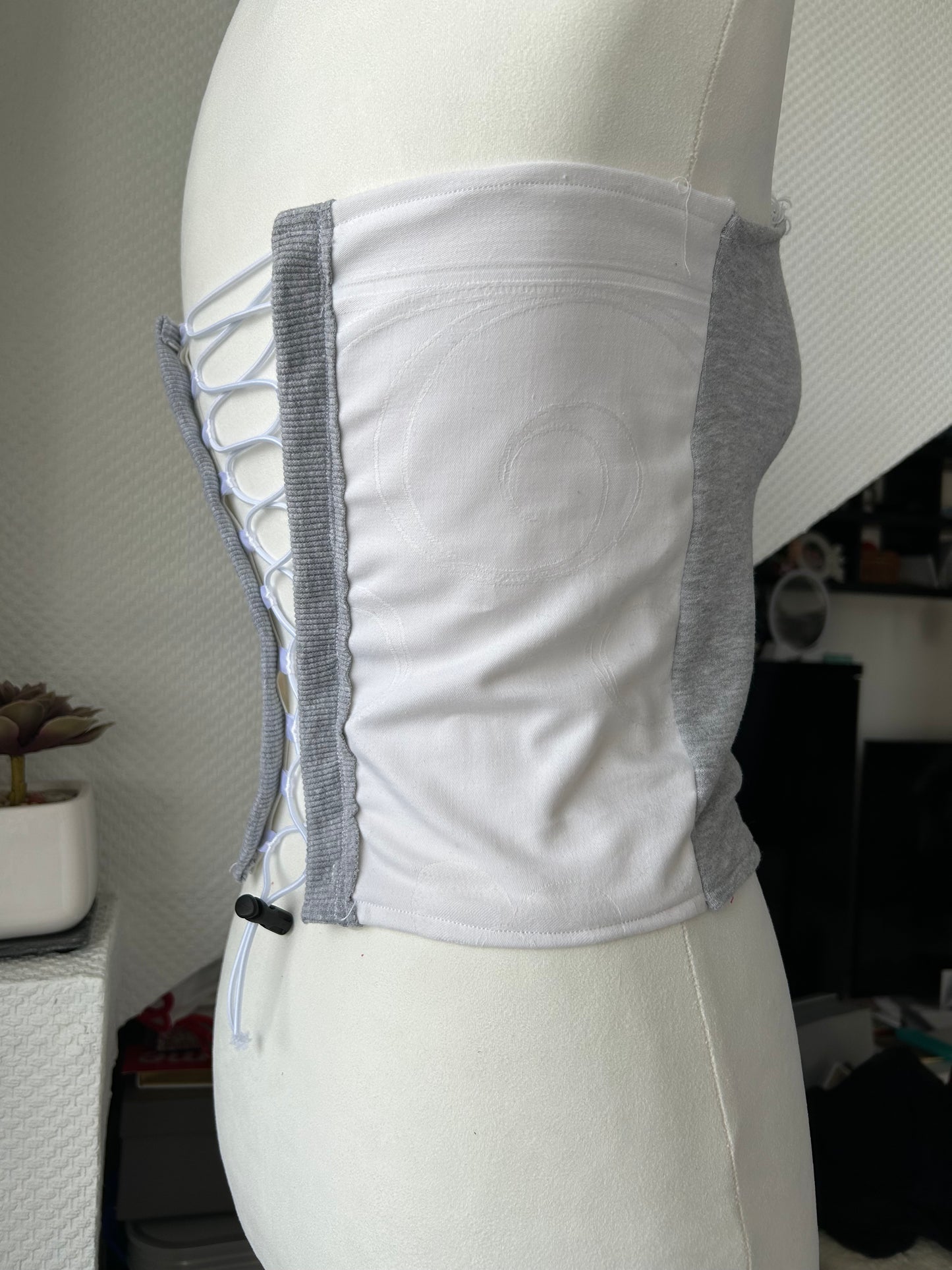 UPCYCLED TOP